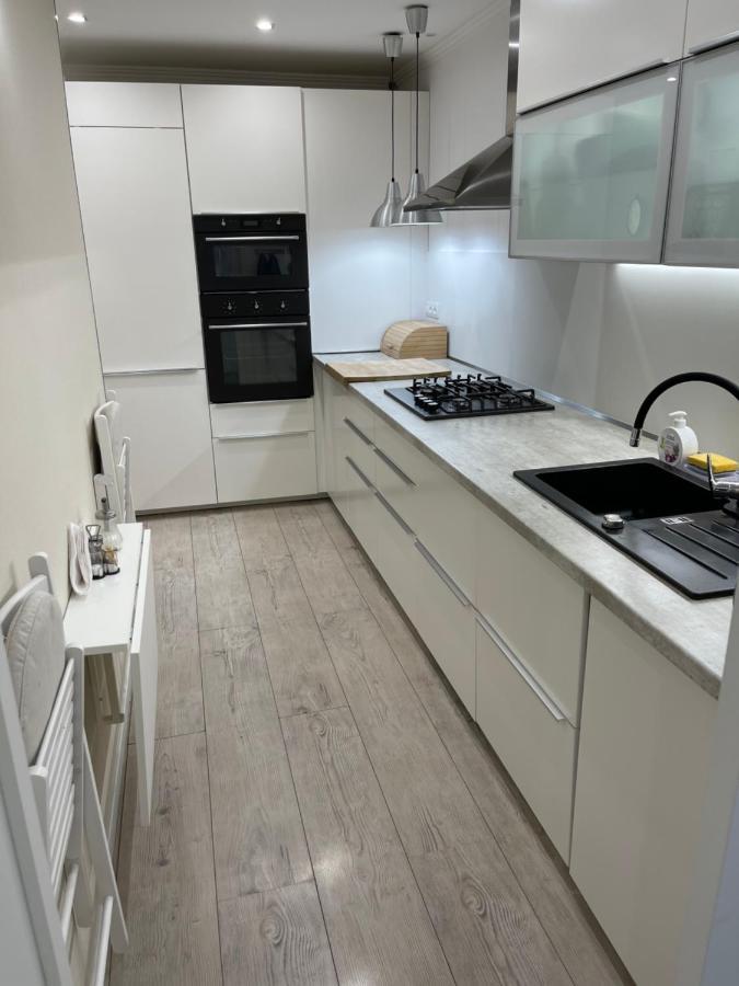 Cosy Apartmant In Hodonin Lägenhet Exteriör bild